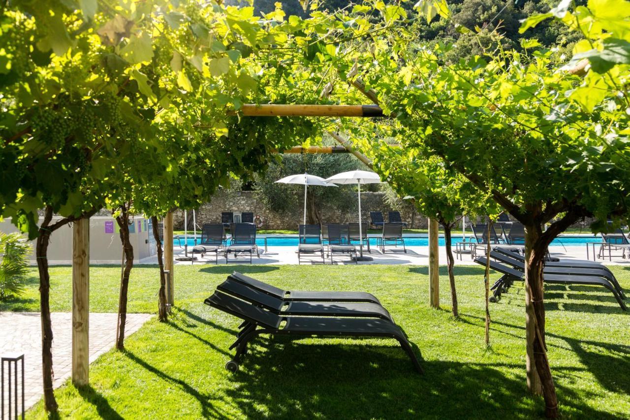 Aktivhotel Santalucia Torbole Sul Garda Exteriör bild