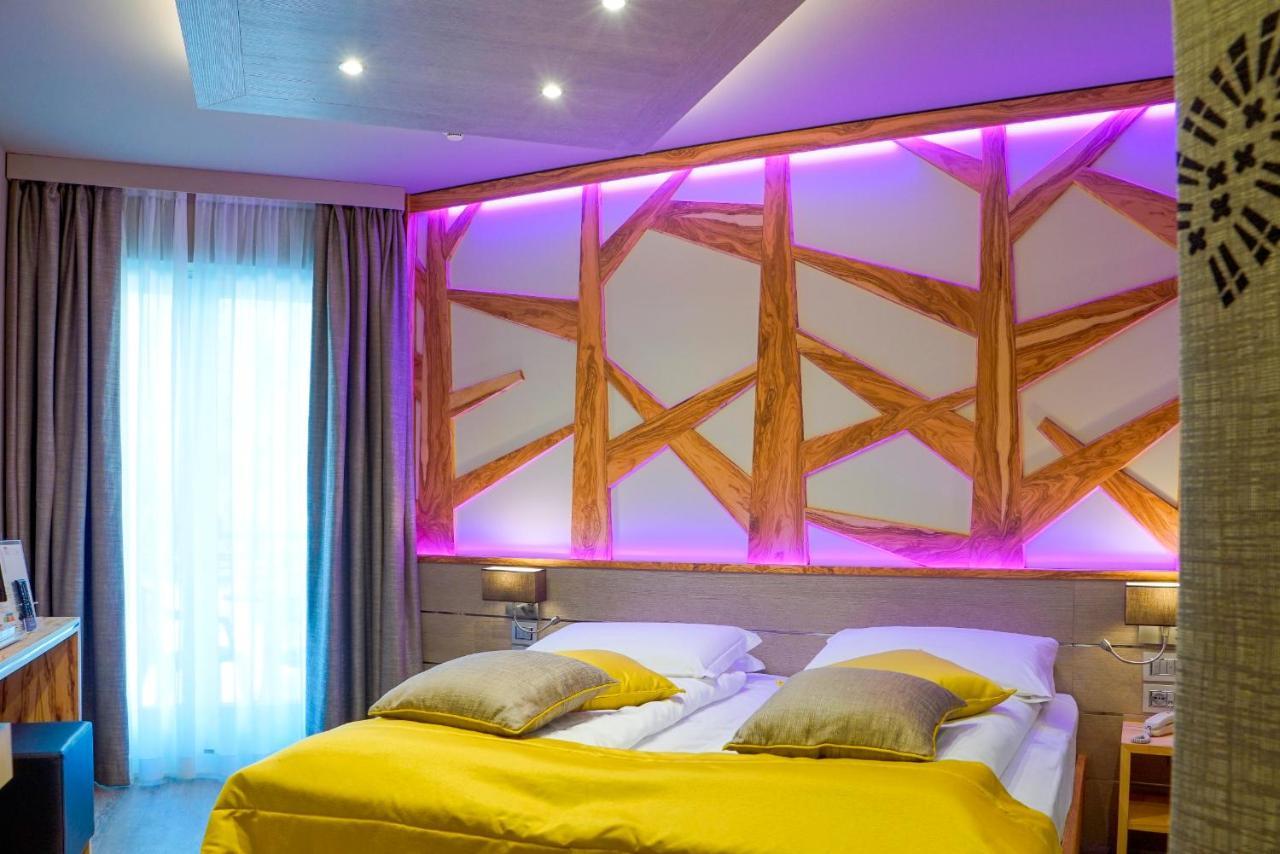 Aktivhotel Santalucia Torbole Sul Garda Exteriör bild