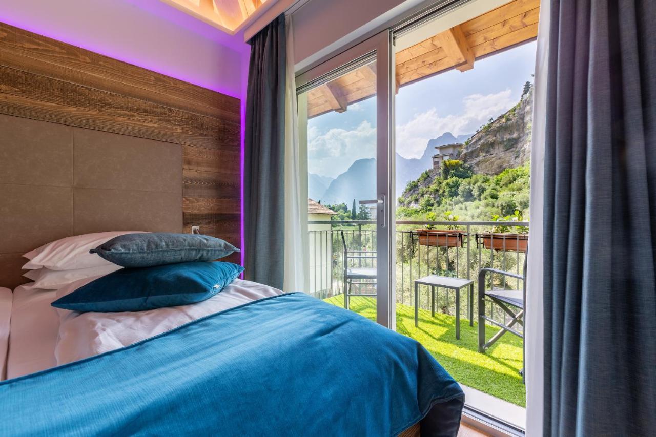 Aktivhotel Santalucia Torbole Sul Garda Exteriör bild